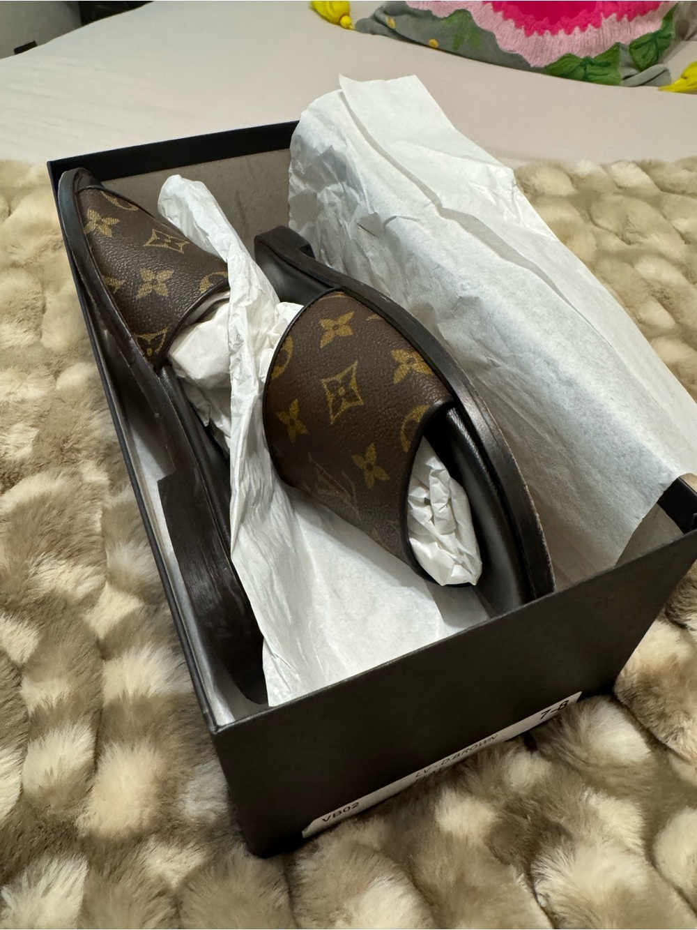 Vintage boho LV Monogram Slide Sandal flats in Brown and Black with Gold Logos - Picture 5 of 7
